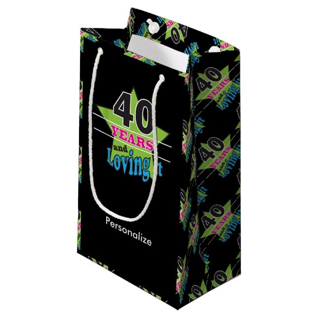 40 år och älska det! | 40th födelsedag (Framsidan Vinklad)