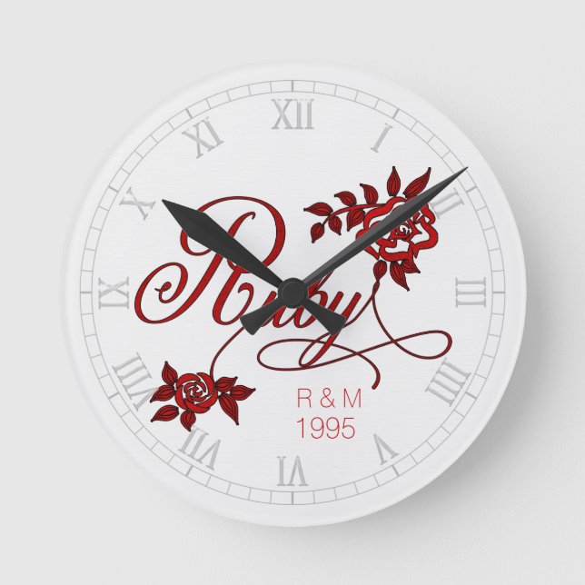 40-års rubin jubileum med datum och initialer rund klocka (Framsida)