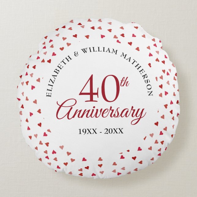 40-årsjubileum Ruby Hearts Konfetti Rund Kudde (Framsidan)