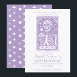 40:e födelsedagen Gothic Tarot Lavender Inbjudningar<br><div class="desc">En 40-årsinbjudan i stil på ett tarotkort,  med skelett och födelsedagskalas och ljus,  med fångstfrasen: fyrtio och roligt för evigt,  en tarotsaga av tårta,  kaos och alltid senare. En rolig,  modig,  okulär vibe. Finns i utskrift,  som en digital nedladdning,  eller både och!</div>