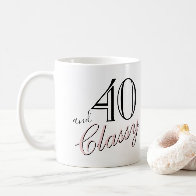 40:e och Classy Black Elegant Rosa Birthday Kaffemugg (Med munk)