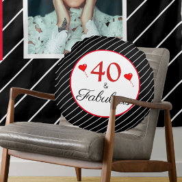 40 & Fabulous Hearts 40 Birthday Black & Rand Rund Kudde