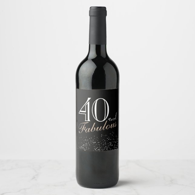 40 och Fabulous Modern and Elegant Black Birthday Vinflaska Etikett (Framsida)