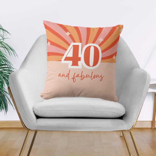 "40 och fantastisk", persikofödelsedag kudde (Skapare uppladdad)