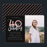 40 och fantastiska fotoinbjudan till födelsedagsfe inbjudningar<br><div class="desc">Fira din 40-årsdag i stil med dessa svarta och rosa fyrtio och fantastiska födelsedagsinbjudningar till party. En modern design med skripttext och fet grafik. Ändra färg för att anpassa. En del av en samling.</div>
