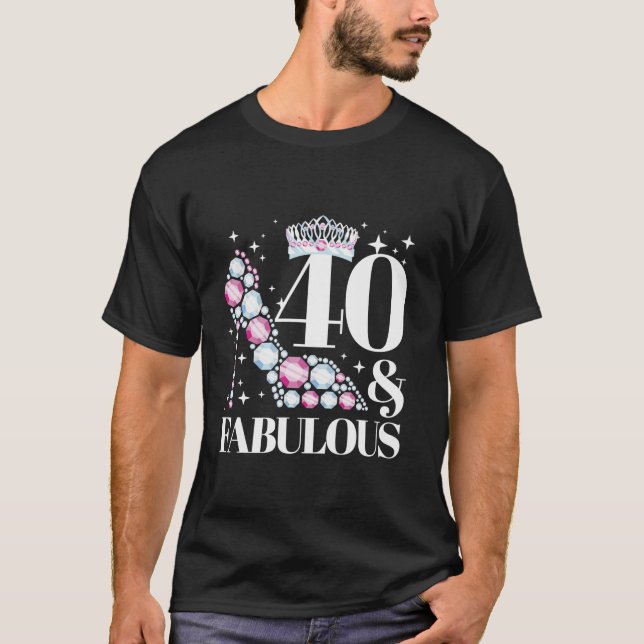 40 och fyllig 40:e födelsedagen som en drottning t shirt (Framsida)
