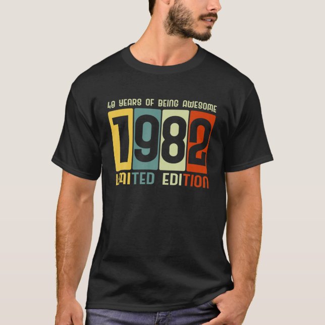 40Th Birthday 40 Years Awesome Retro Tees Limited T Shirt (Framsida)