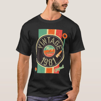 41 år Birthday Man 1981 May Turntable Antique V T Shirt