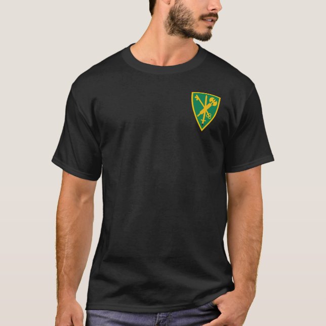 42nd Militär polisbrigad Tee (Framsida)