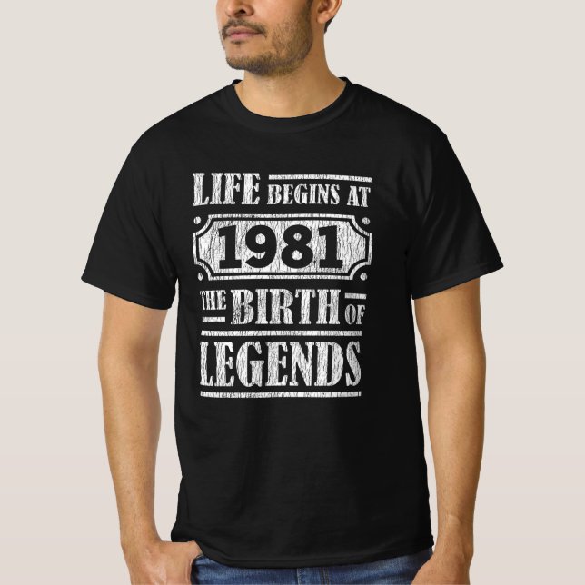 44 år gammal 1981 Legend 44:e födelsedagen T Shirt (Framsida)