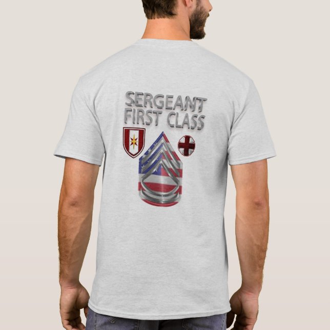 44:e medicinska brigadernas första klass t shirt (Baksida)