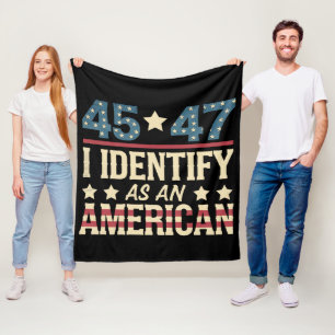 45 47 Jag Identifierar Mig Som En Amerikansk Flagg Fleecefilt