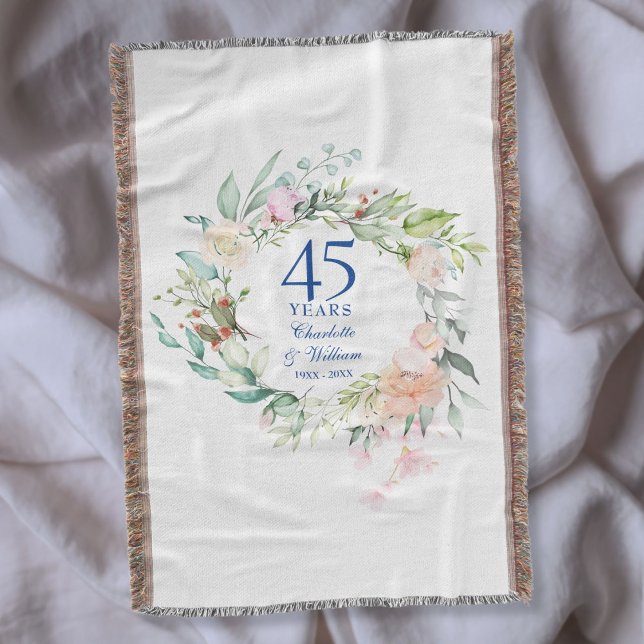 45:e 65:e bröllopsdag blommig krans filt (45th 65th Wedding Anniversary Floral Garland Throw Blanket)