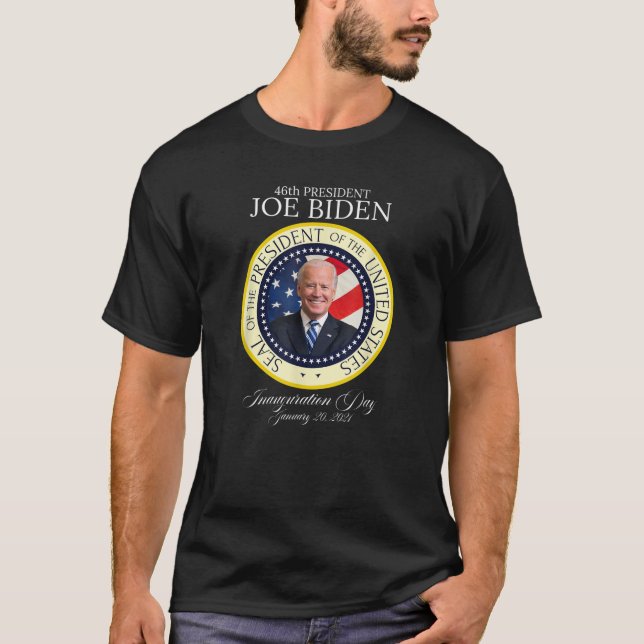 46:e president Joe Biden Inviguration Day minnesda T Shirt (Framsida)