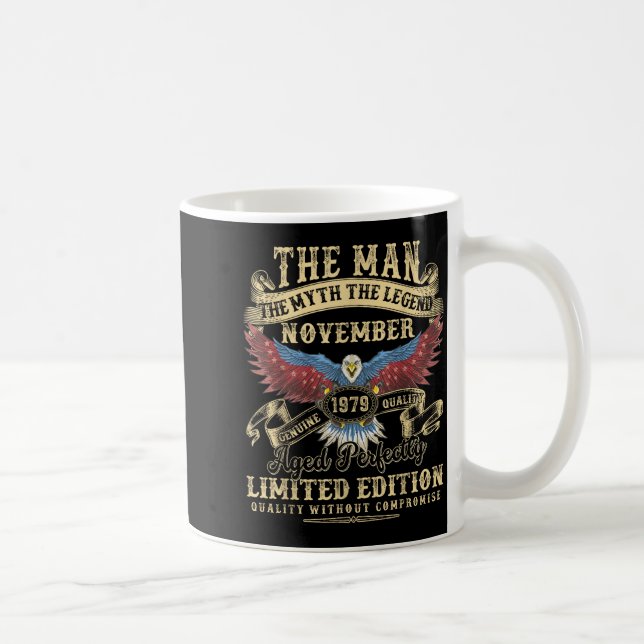 46th Birthday November 1979 Men Funny 46 Years Old Kaffemugg (Höger)