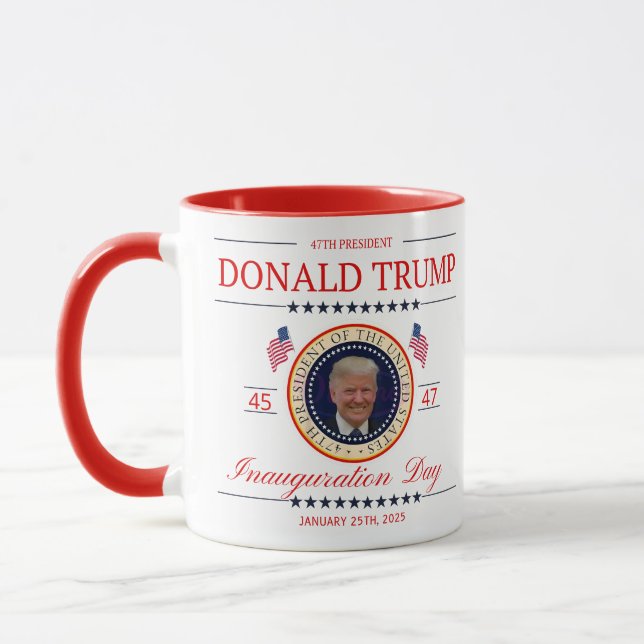 47 PRESIDENT DONALD TRUMP COMMEMORATIVE INAUGURATI MUGG (Vänster)