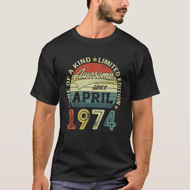 48 Års Present Fantastisk Sedan April 1974 48:e Fö T Shirt (Framsida)