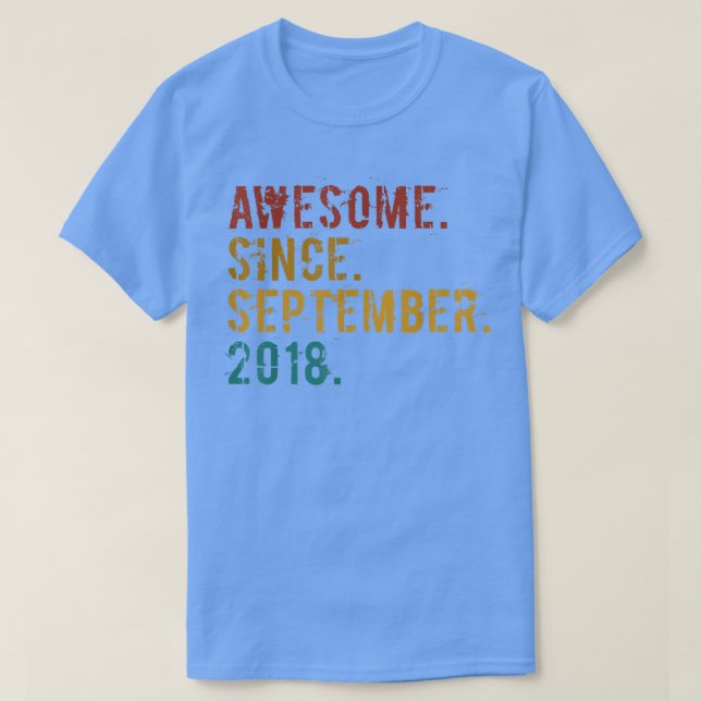 4-åriga gåvor Fantastisk sedan september 2018 4:e T Shirt (Design framsida)