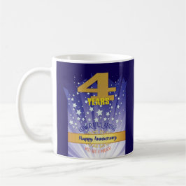 4 års ANPASSNINGSBAR Recovery-årsdag fet siffra Kaffemugg