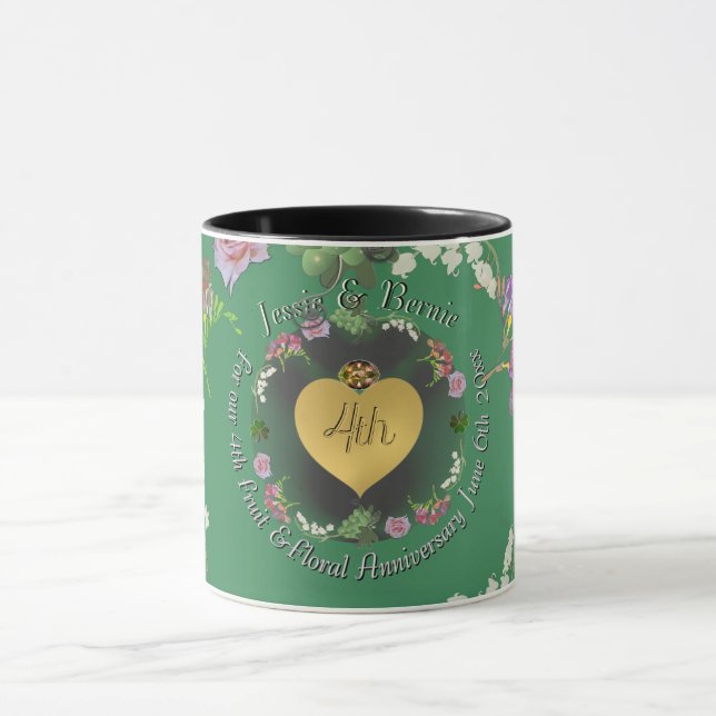4:e årsdagsmuggen med frukt och blommor mugg (Center)