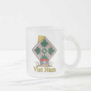 4:e INF DIV Infantry Division Vietnam Krig Frostad Glasmugg
