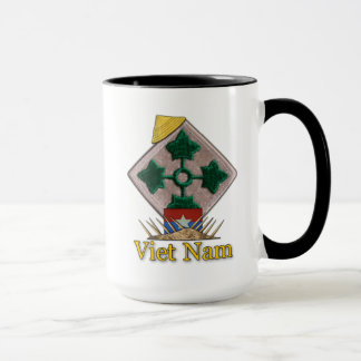 4:e INF DIV Infantry Division Vietnam Krig Mugg