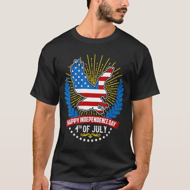 4:e juli Amerikanska örnet Lycklig Independence da T Shirt (Framsida)