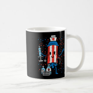 4:e juli Firecracker Nurse Funny America SCrub Kaffemugg