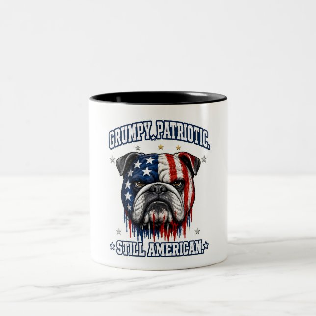 4:e juli Grumpy Patriotisk Bulldog Coffee Mug Två-Tonad Mugg (Center)