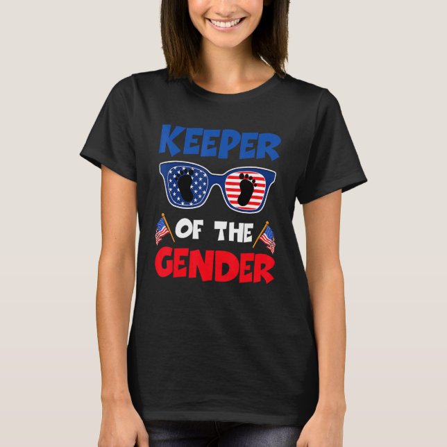 4:e juli: Innehavare av Gender Baby Gender Revea T Shirt (Framsida)