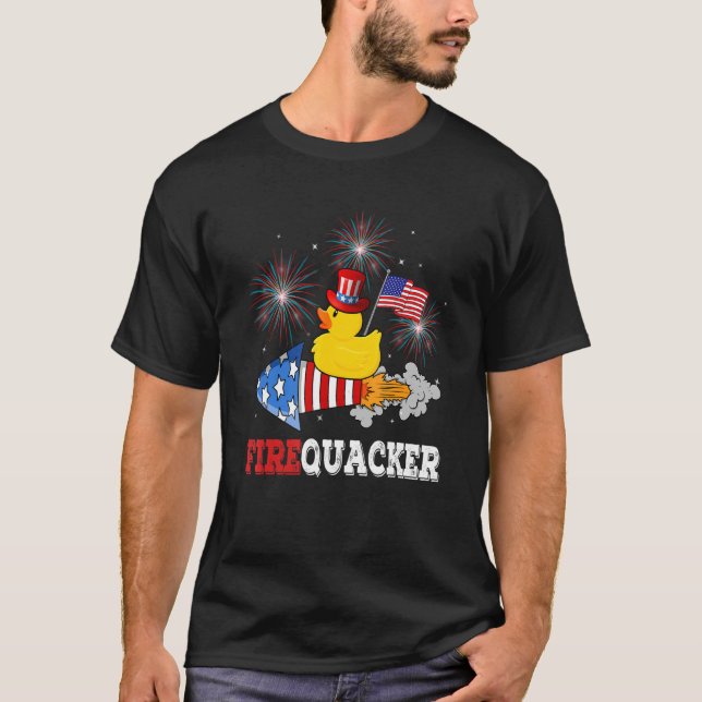 4:e juli: Patriotic Firecracker Rubber Anka Fire T Shirt (Framsida)
