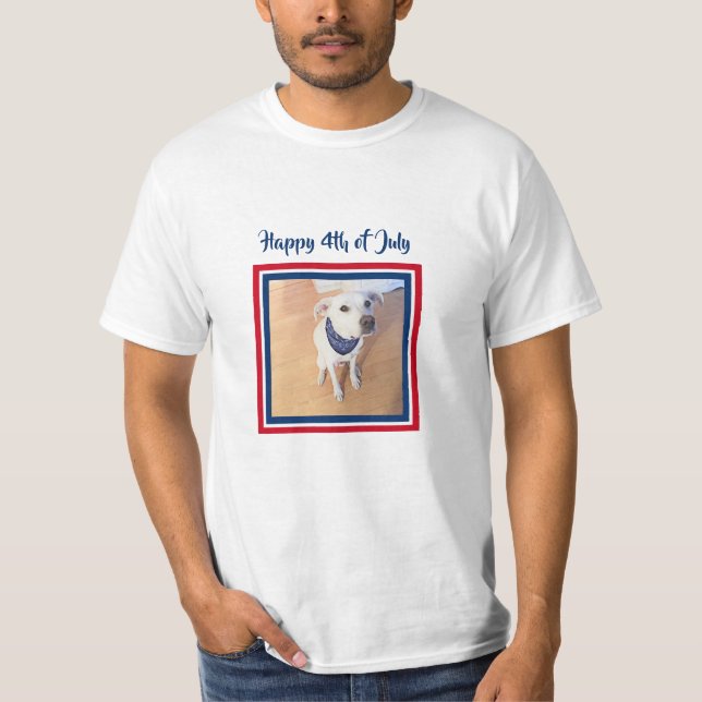4:e juli Röd, Vit, Blåfärgad, Vit valp Hund T Shirt (Framsida)