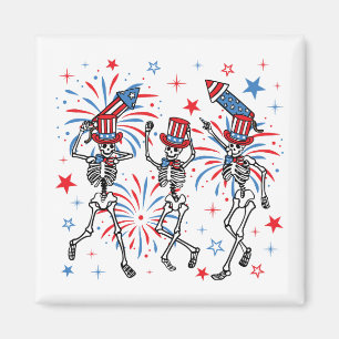 4:e juli: Skeletons Square Magnet