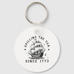 4:e juli: Spilling the Tea sedan 1773 Nyckelring