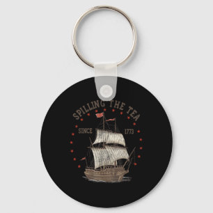 4:e juli: Spilling the Tea sedan 1773 Nyckelring