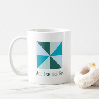 4 Färgad Pinwheel Quilt Block med Anpassad Textrad Kaffemugg