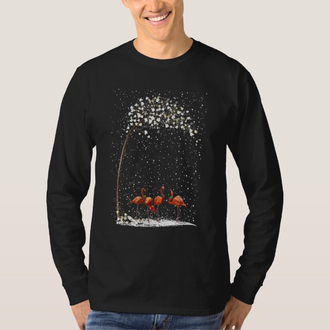 4 Flamingos Scarf Winter Christmas Tree Xmas Snowy T Shirt (Framsida)
