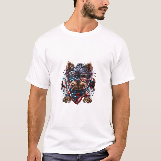 4 juli Patriotic Yorkie Hund US Flagga T Shirt (Framsida)