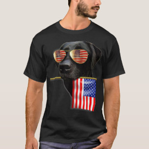 4 juli Roligt American Flagga Labrador Hund älskar T Shirt