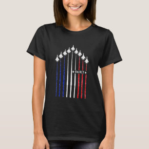 4 juli stridsflygplan flygspår röd vit B T Shirt