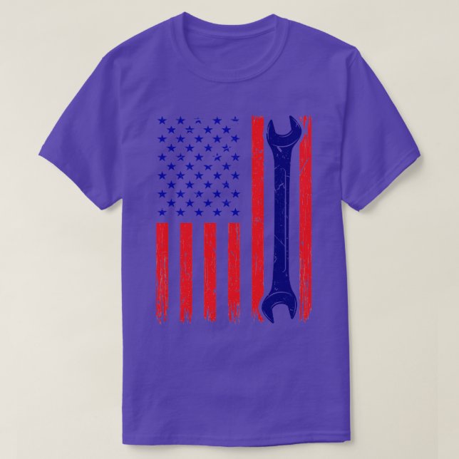 4 juli USA American Flagga Wrench Mechanic Vin T Shirt (Design framsida)