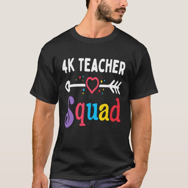 4 k lärargrupp för fjärde lärarlaget i Student T Shirt (Framsida)