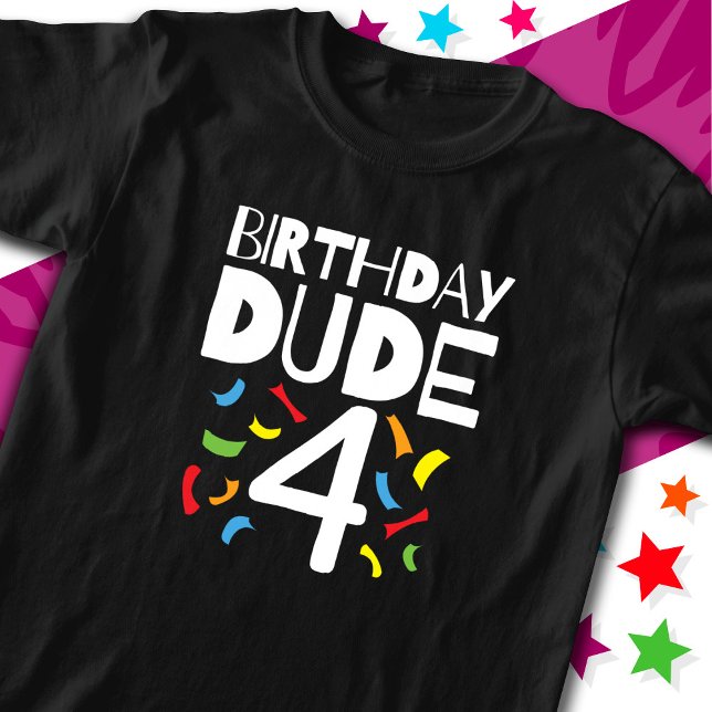 4e födelsedagen 4-årig pojke Party Birthday 4 T Shirt (Skapare uppladdad)