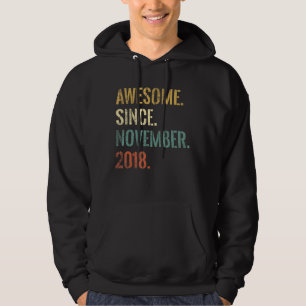 4e födelsedagen 4-åriga Fantastisk sedan november Hoodie