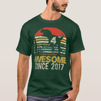 4e födelsedagen Dinosaur 4-årig pojke Kids Fantast T Shirt