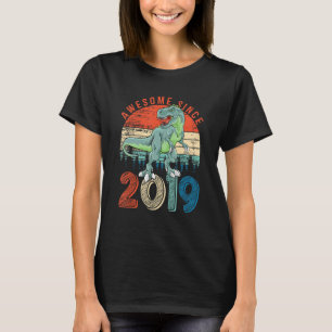 4e födelsedagen Dinosaur Boys 4-åriga Fantastisk S T Shirt
