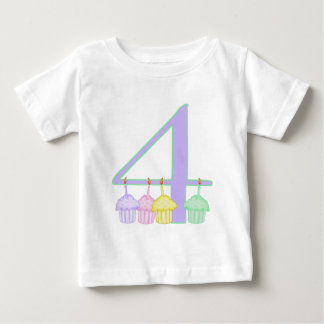 4e födelsedagen t-shirt
