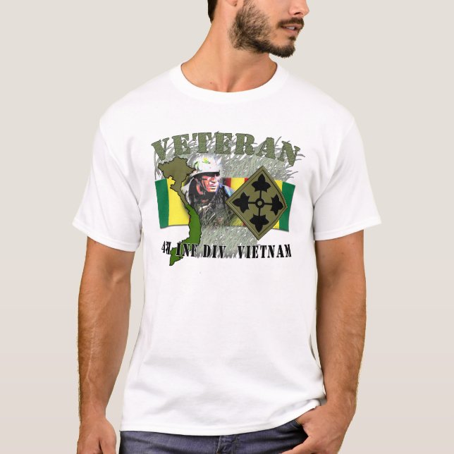 4th Inf Div - Vietnam T Shirt (Framsida)