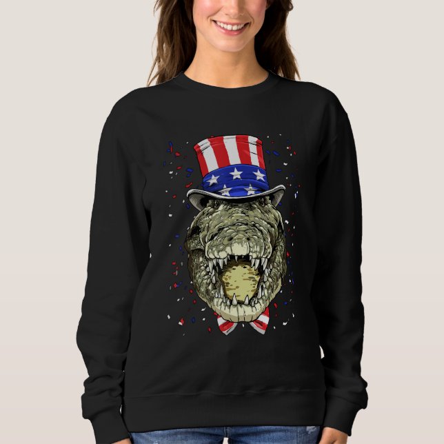 4th of July Patriotic Crocodile Wearing USA Flag H T Shirt (Framsida)