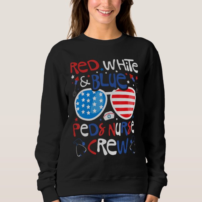 4th of July Red White & Blue PEDS Nurse Crew Patri T Shirt (Framsida)